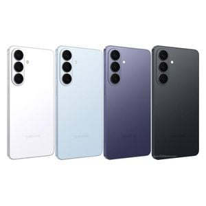 Samsung Galaxy S26 Plus - 6.7-inch Dynamic AMOLED 2X - 120Hz - Octa-core processor - 4900mAh , 45W wired fast charging, 15W wireless charging - White - With Galaxy AI - Pre-order