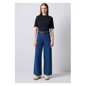 SHORT SLEEVE T-SHIRT - Black / S