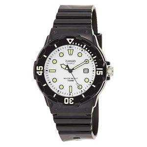  ساعة كاسيو للنساء LRW-200H-7E1VDF - عرض بعقارب, سوار من الراتنج - اسود 