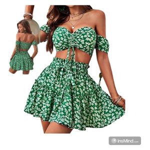  طقم صيفي تنورة وبلوزة - 171 - اخضر 