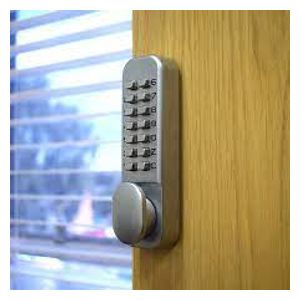  YALE P-DL02-SC -  Mechanical Door Lock - Silver 
