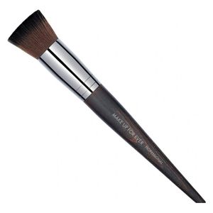  Make Up For Ever Buffer Blush Brush - 154 