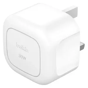  شاحن جداري بلكن - Boost Charge Compact - بقوة 30 واط - ابيض 