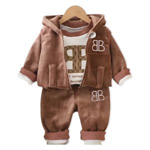  بي بي طقم هودي مخملي للأولاد - 3-4 سنوات 