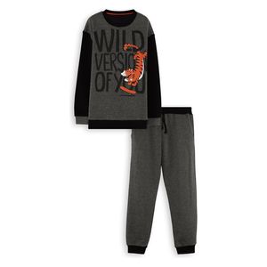 بدلة رياضية واسعة بطابع وايلد - 8 سنوات