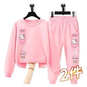  هيلو كيتي طقم رياضي للبنات - 9-10 سنوات 