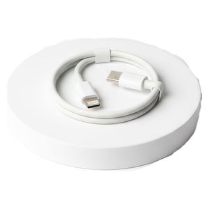  كيبل باز - يو اس بي سي الى لايتنينج - 1 متر - 20 واط - شحن سريع ونقل البيانات - أبيض 