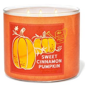  سويت سنمن بامبكن شمعة معطرة بثلاث فتائل 411 غم - باث أند بودي وركس 