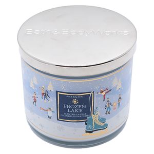  فروزن ليك شمعة معطرة بثلاث فتائل 411 غم - باث أند بودي وركس 