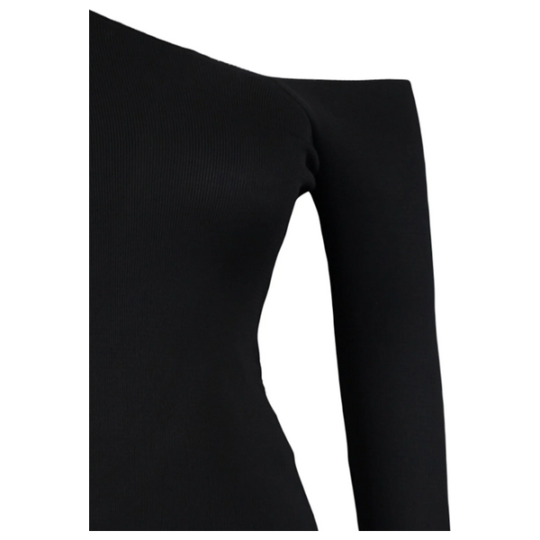 بلوزة منسوجة بياقة غير متماثلة من ترينديول كيرف - اسود