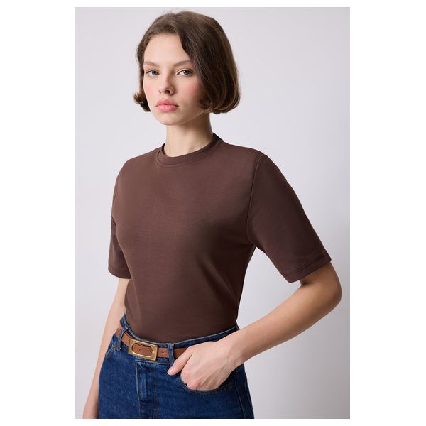SHORT SLEEVE T-SHIRT - Brown / S