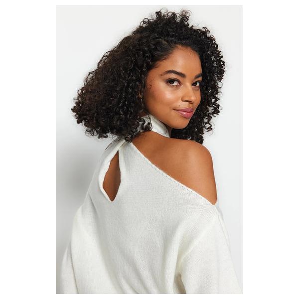 بلوزة نسائية قصة مفتوحة ترينديول ميلا - ابيض