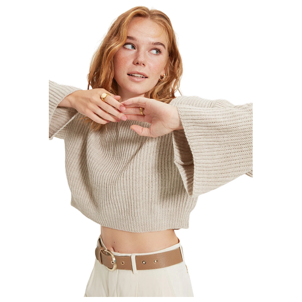 Trendyolmilla Women’s Crop Spanish Sleeve Knitwear Sweater