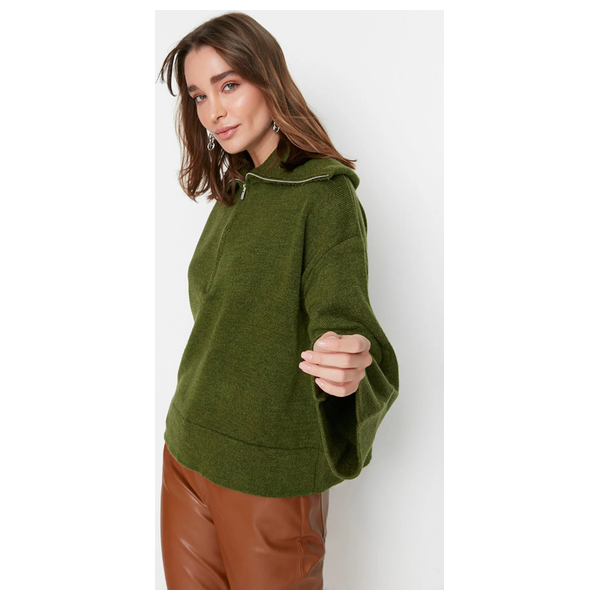 بلوزة نسائية ذات ياقة عالية ترينديول ميلا - خاكي