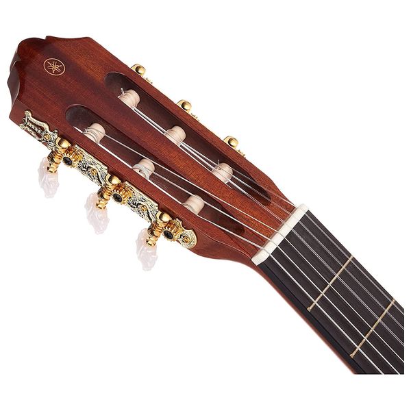  غيتار كلاسيكي ياماها C80 - خشبي 