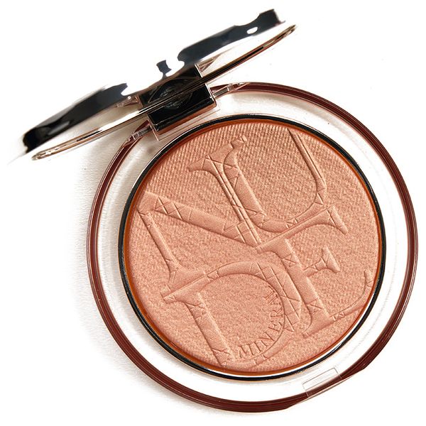 Diorskin nude luminizer shimmering glow on sale powder