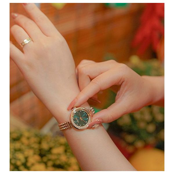 ساعة جوليوس للنساء JA-1285C - عرض بعقارب, سوار من ستانلس ستيل - زهري
