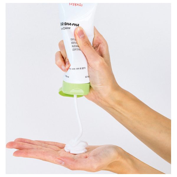  Yeppda AHA·BHA·PHA Foam Cleanser,150ml 