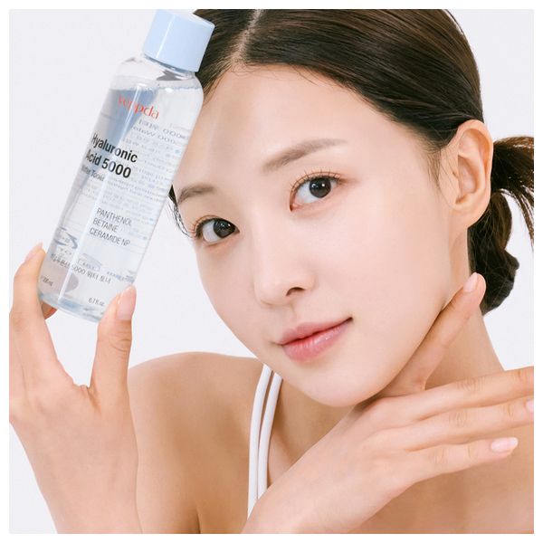  Yeppda Hyaluronic Acid 5000 Water Toner - 200ml 