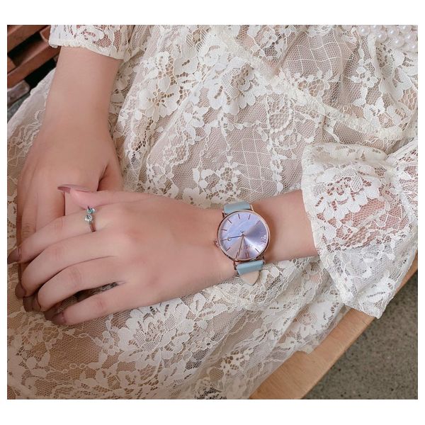  ساعة جوليوس للنساء - عرض بعقارب, سوار من الجلد - أزرق فاتح 