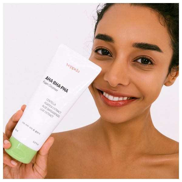  Yeppda AHA·BHA·PHA Foam Cleanser,150ml 