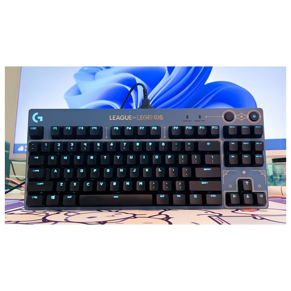 Logitech 097855170767 - Wired Keyboard