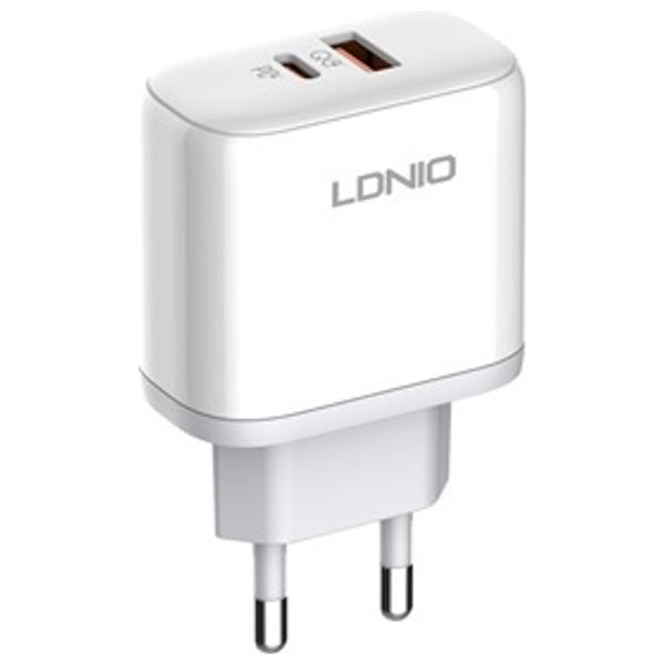  LDNIO A2526C - Charger - White 