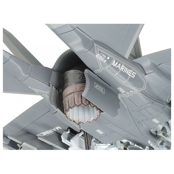  TAMIYA F-35B Lightning II Scale 1/72 Airplane - Metalic Gray 