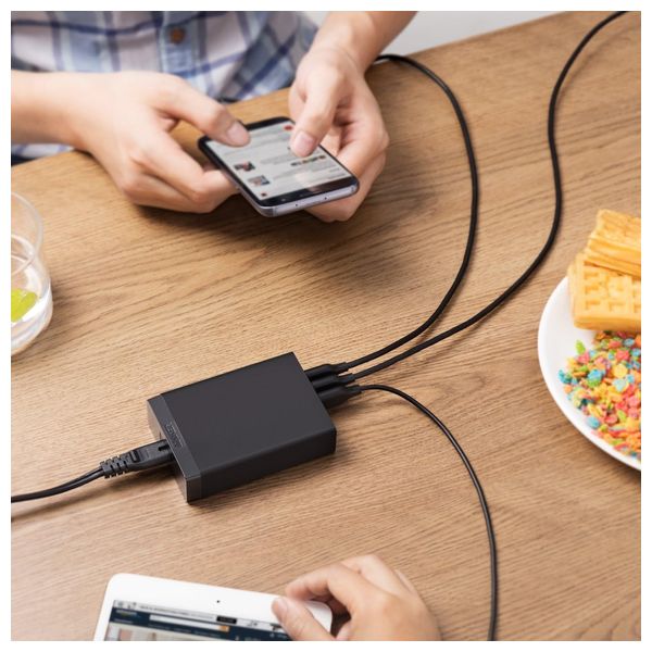  Anker- Power Port - Black 