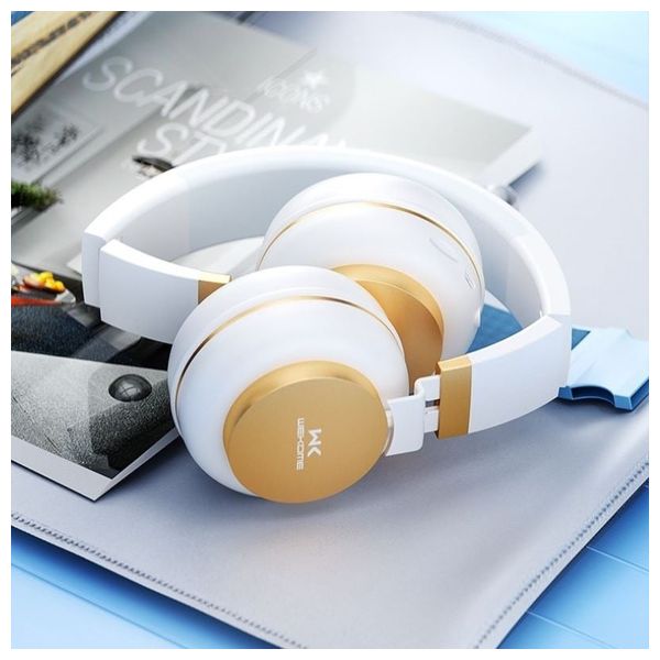 سماعة بلوتوث حول الاذن ويكوم - M10 - بلوتوث 5 - بطارية تعمل من 14 - 15 ساعة - ابيض