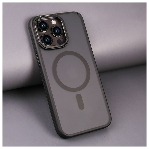  Fashion Case Mobile Cover For iPhone 15 Pro - Black 