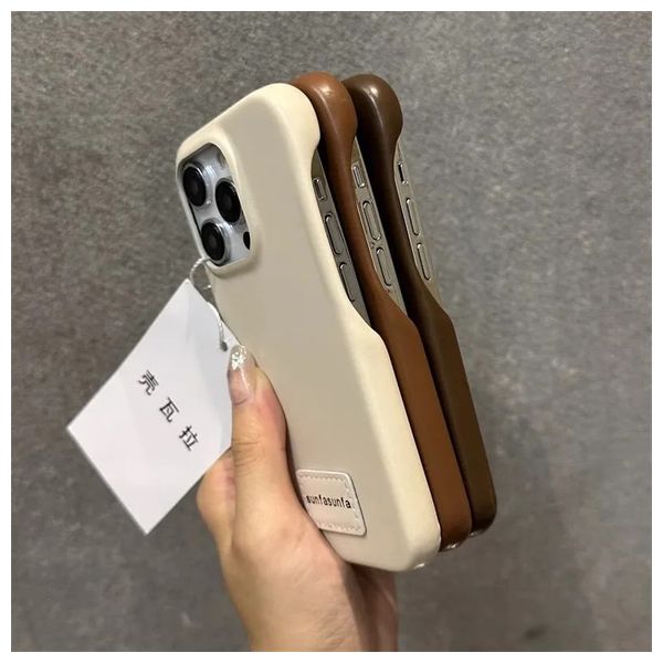  حافظة موبايل فاشن كيس لجهاز ايفون 14 برو ماكس - اوف وايت 