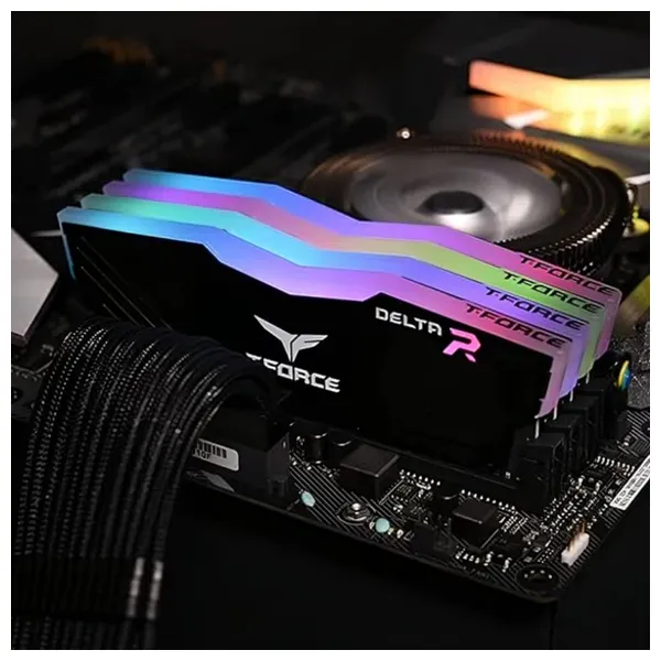  ذاكرة رام تيم كروب تي فورس دلتا - اضاءة RGB - بسعة 16 جيجابايت (2 × 8 جيجابايت) - بتردد 3600 ميجاهرتز - اسود 
