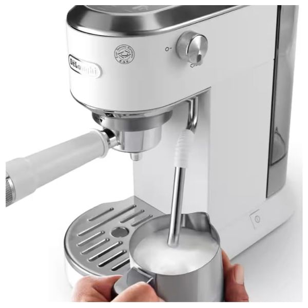  ماكينة إسبرسو ديلونجي - EC890WI - بحجم 1100 مل - شاشة لمس ملونة - ابيض 