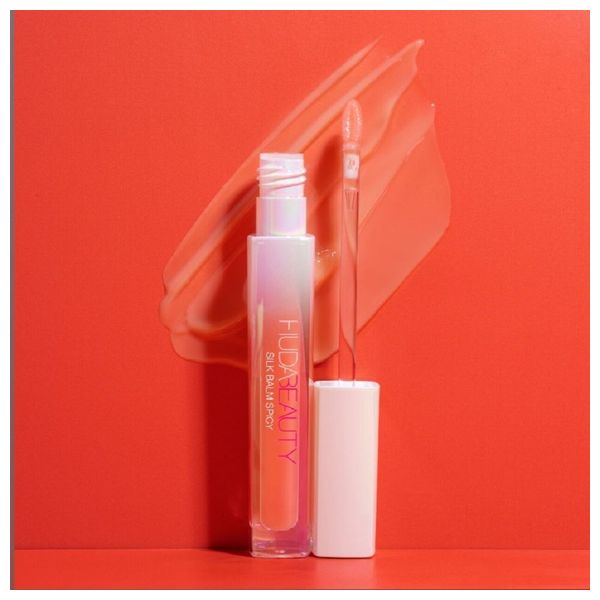  Huda Beauty Silk Balm Spicy Thermo Plumping Lip Balm 