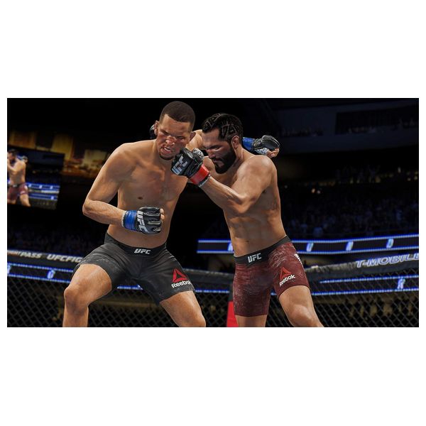  لعبة بلاي ستيشن 4 - UFC4 