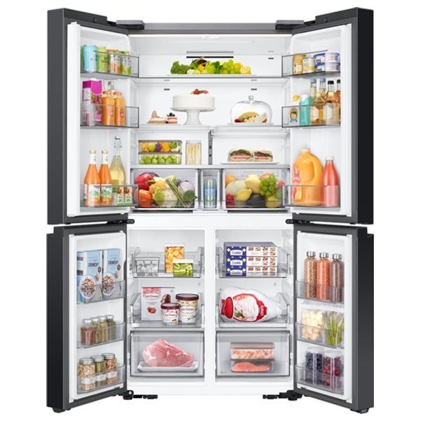  Samsung RF65DB90B022SLV - French Door Refrigerator - 24 ft - Triple Cooling - Black + Samsung 50-Inch DU7000 Series - Smart - 4K - LED - 50Hz 