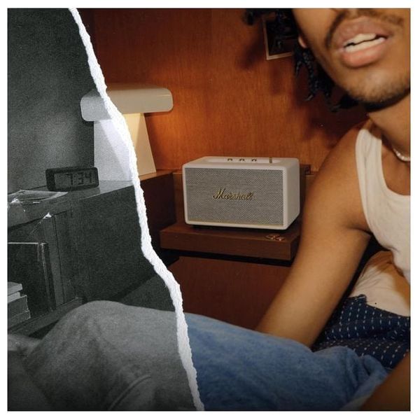 مكبر صوت بلوتوث مارشال Acton III - تصميم مضغوط ومبدع - كريمي