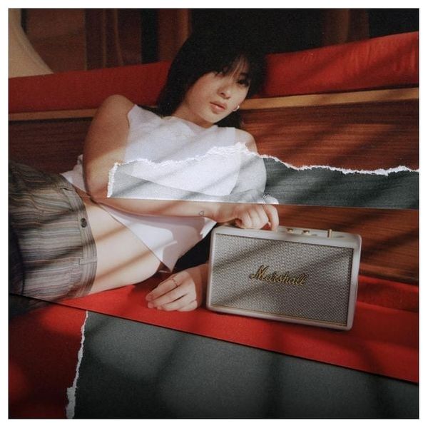 مكبر صوت بلوتوث مارشال Acton III - تصميم مضغوط ومبدع - كريمي