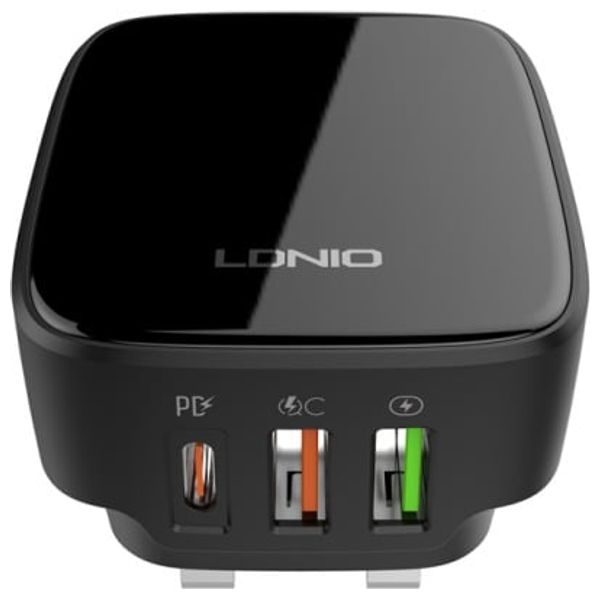  LDNIO Fast Charger - 3 Charging Ports - 32W - Smart Power Distribution - Safe Design with LED - Black 