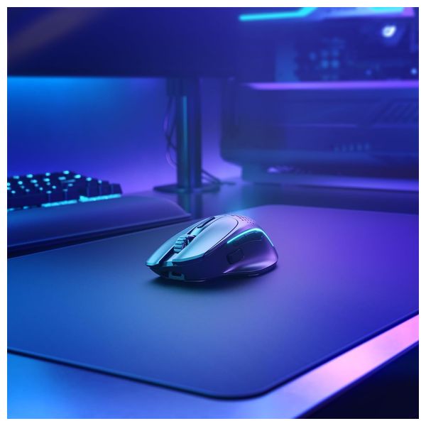  Glorious Gaming Mouse - Wireless - 9 Buttons - RGB Lighting - Black 