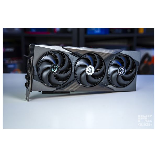  كرت شاشة إم إس آي GeForce RTX 5070 GAMING TRIO -  جيجابايت 12 - أداء فائق ودعم تتبع الأشعة 