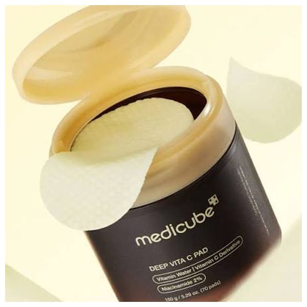  Medicube Deep Vita C Pad - Brightening and Exfoliating Facial Pads, 70 Pads 