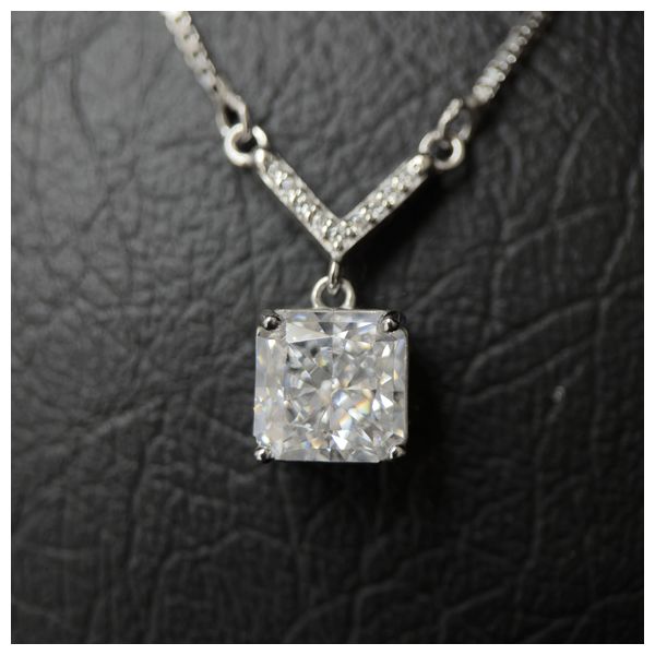  Italian Silver Set With white Zircon Stone - 925K - 15.7g - Silver 