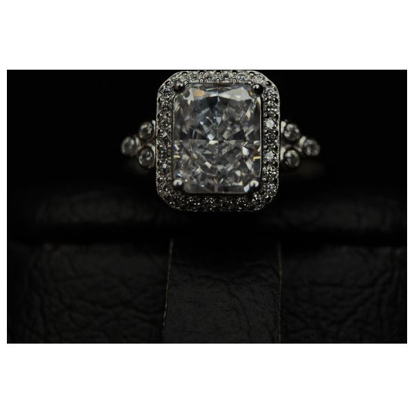  Italian Silver Set With white Zircon Stone - 925K - 15.7g - Silver 
