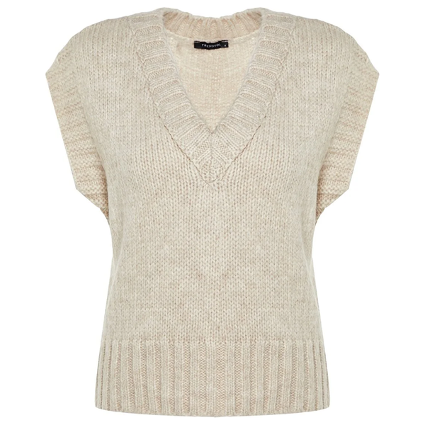 ترينديول ميلا سترة بملمس ناعم - بيجي