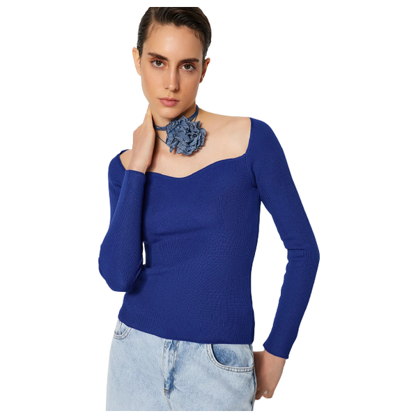 Trendyolmilla Heart Collar Knitwear Sweater - Blue