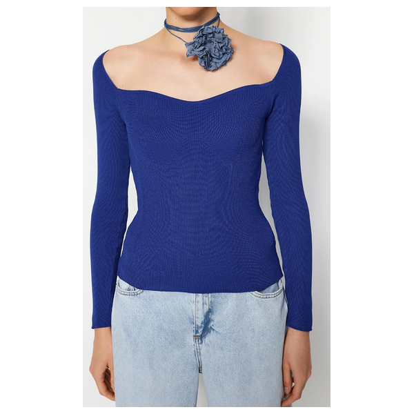Trendyolmilla Heart Collar Knitwear Sweater - Blue