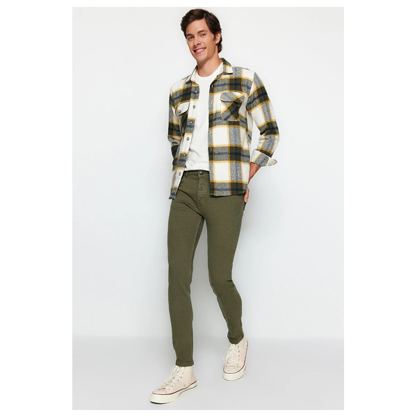 ترينديول مان بنطلون جينز رجالي مصنوع من القماش المرن - خاكي