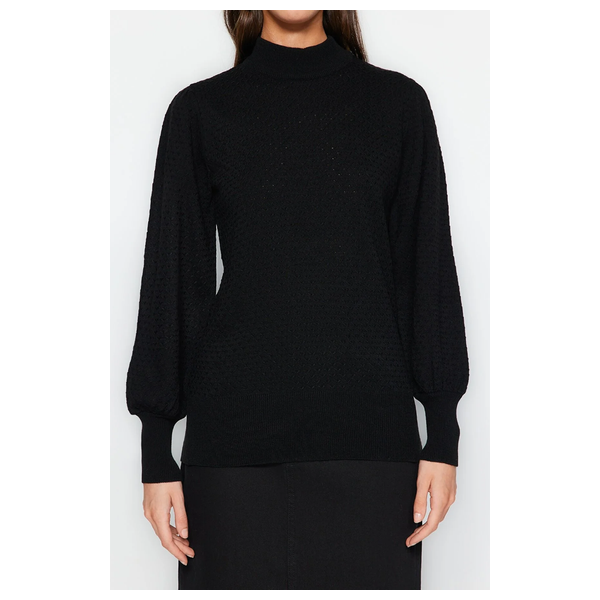 بلوزة نسائية ياقة عالية ترينديول ميلا - اسود